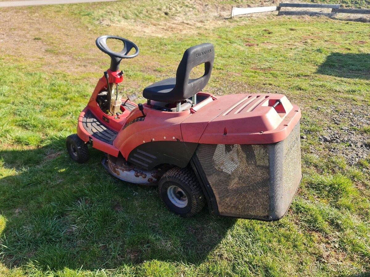 Zahradni traktor - 4