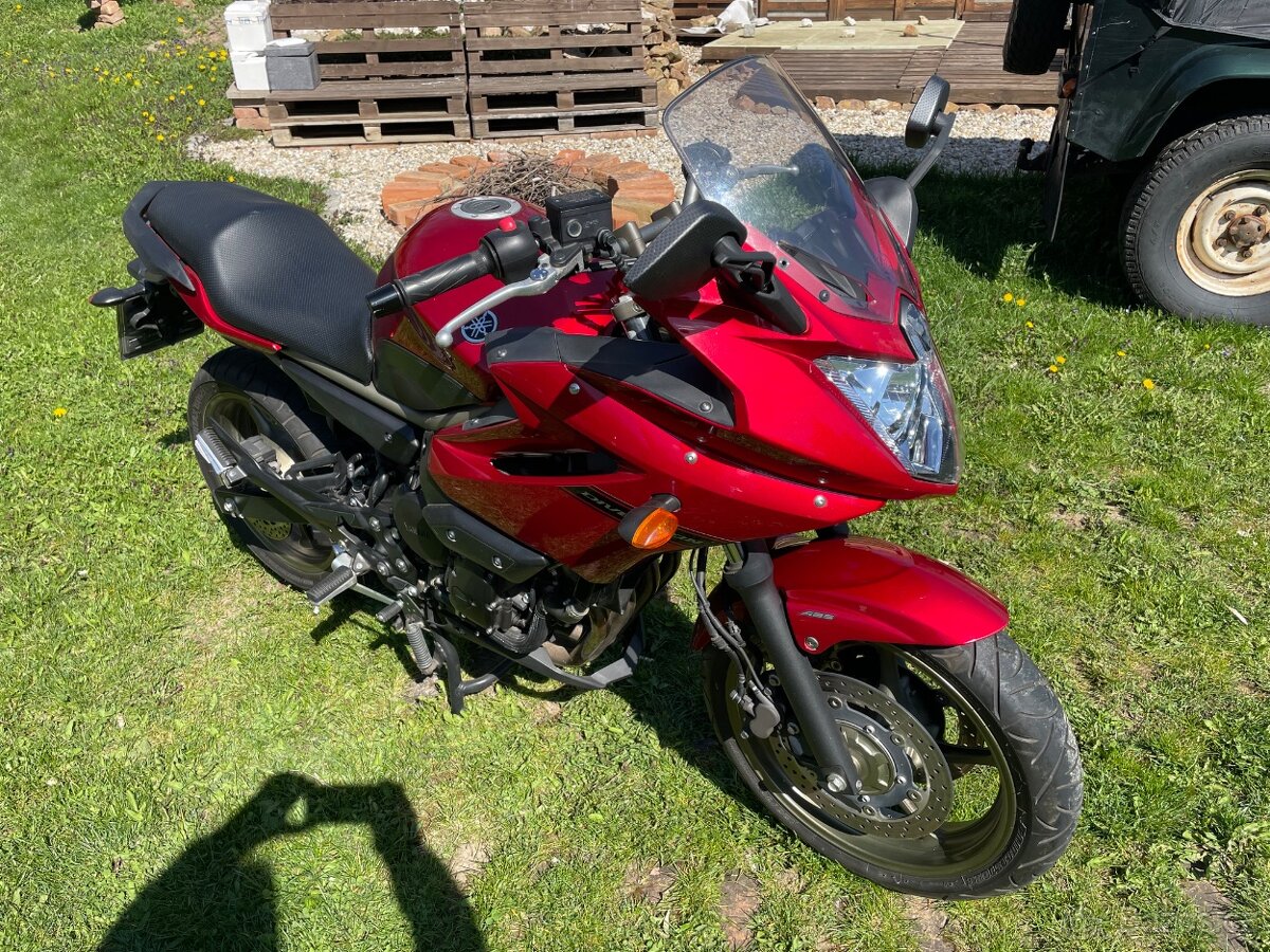 Yamaha XJ6 SA - 4