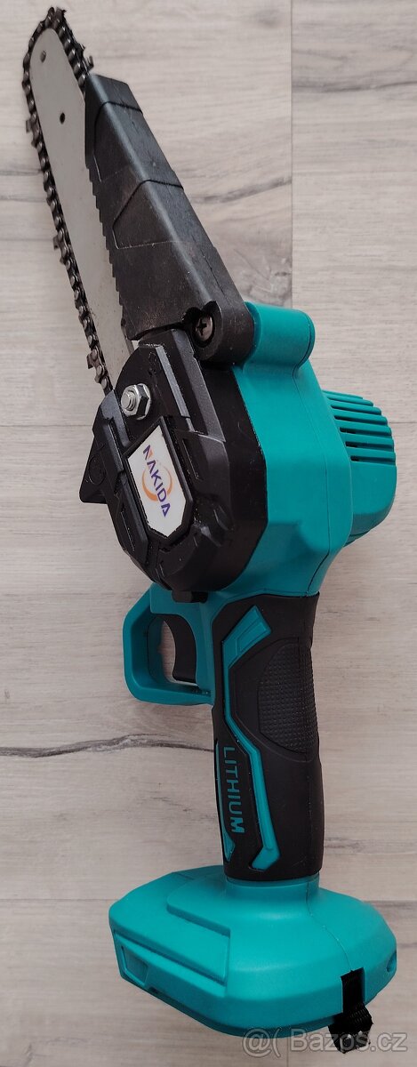 Nakida - ruční elektrická pila - 4