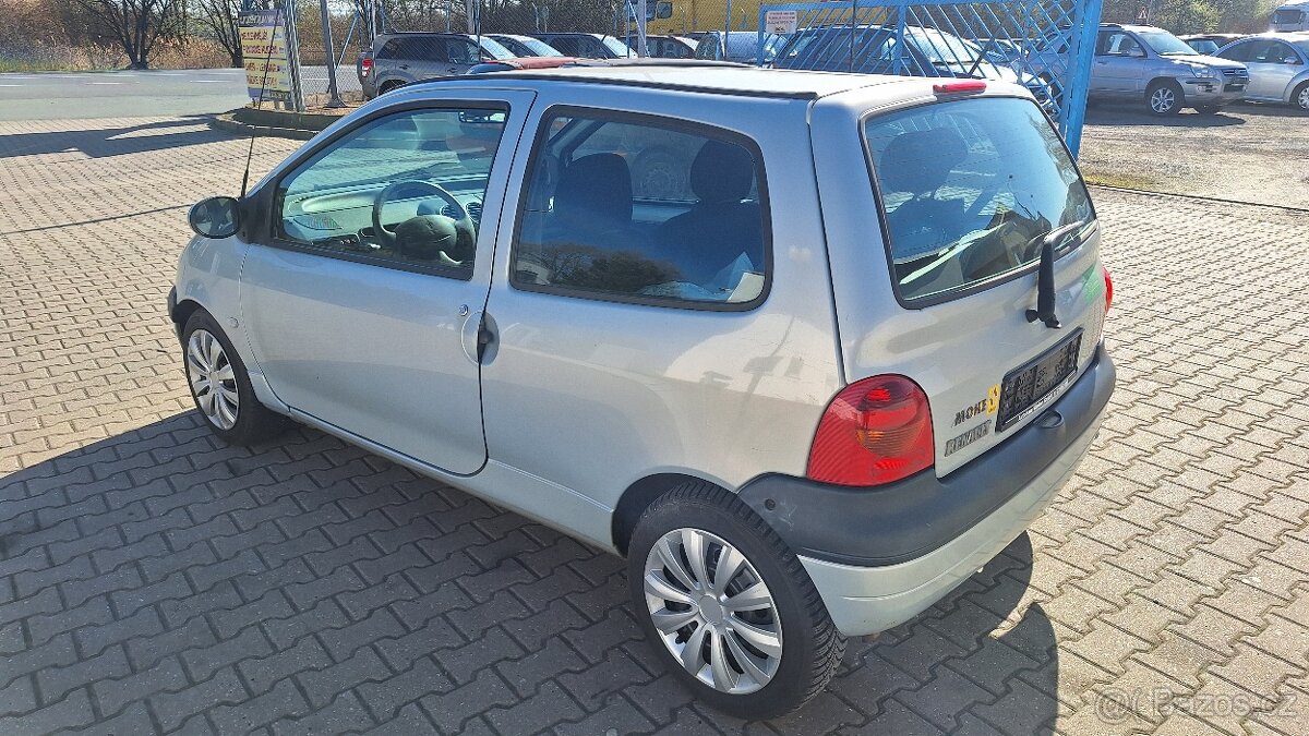 Renault Twingo 1.2i. r. 2004. 138.900 km-servis. - 4