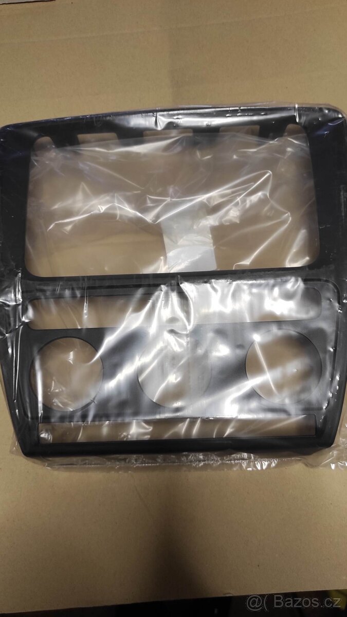 Rámeček autorádia Škoda Octavia 2 - 4