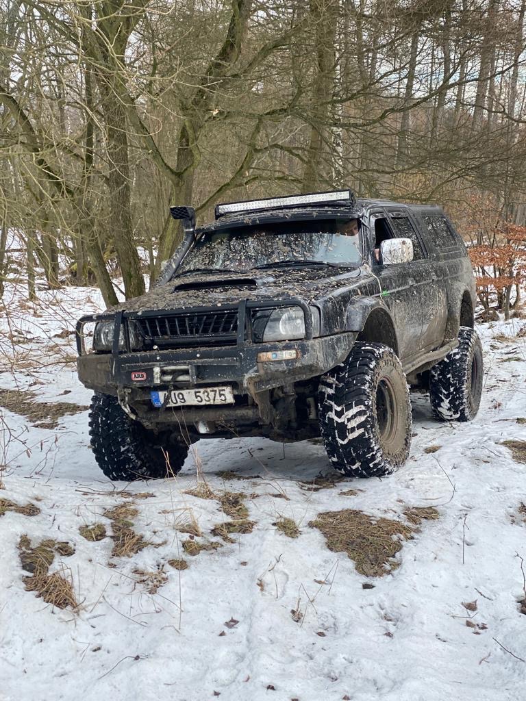 Mitsubishi l200