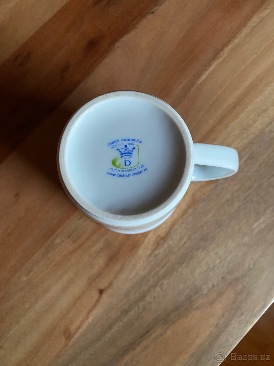 Porcelánový vysoký hrnek Dubí Vánoce - 4