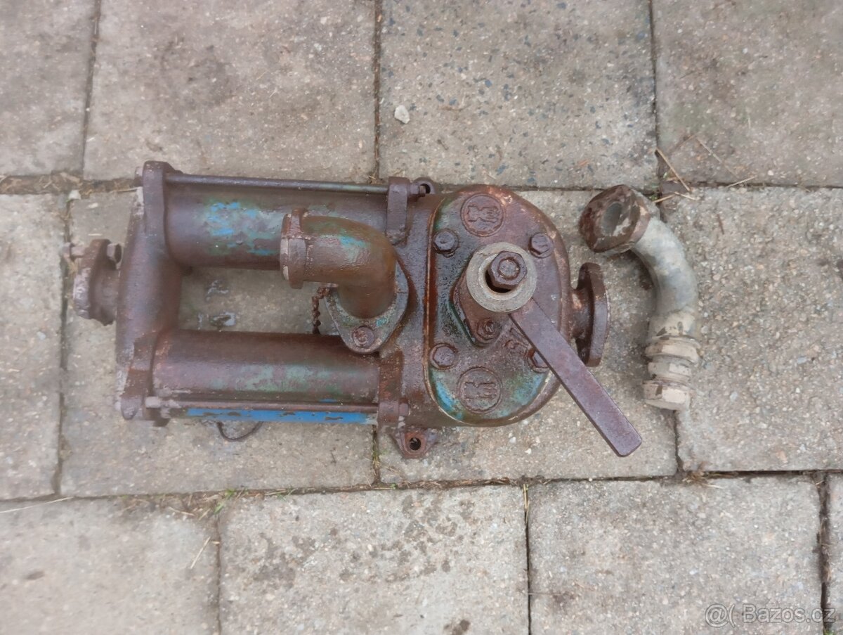 Ruční pumpa Lila 75 - 4