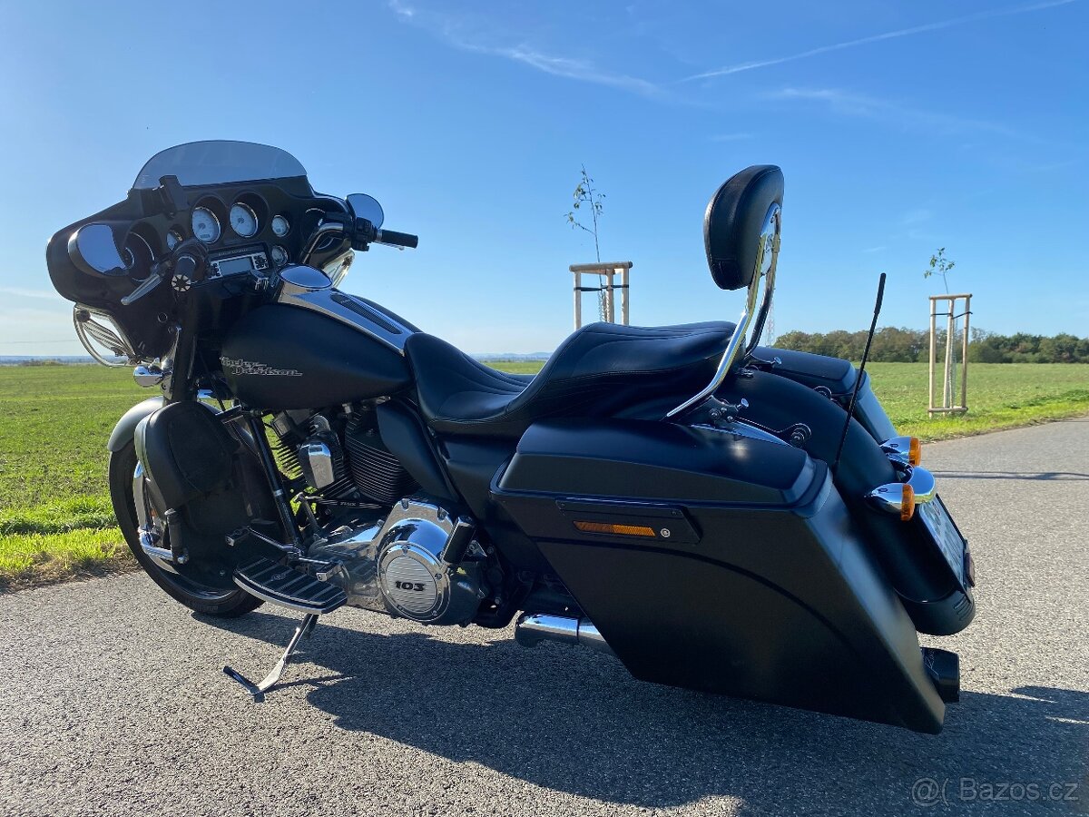 Harley Davidson Street Glide 103 - 4