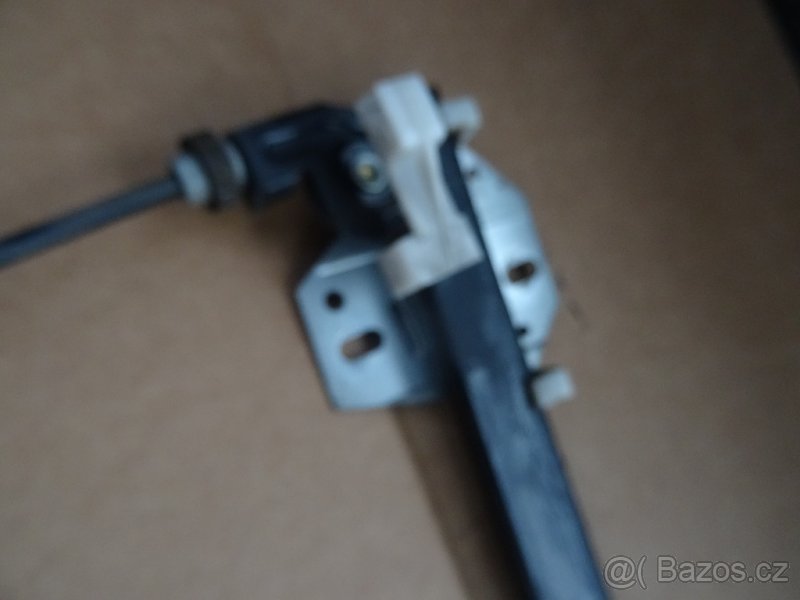 Stahovací mechanismus vw multivan, transporter, caravelle t4 - 4