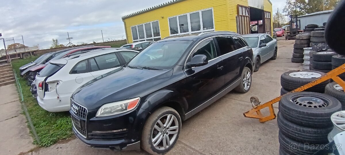 Audi Q7 - 4