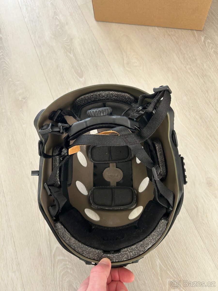 Taktická Helma Paintball/Airsoft - 4