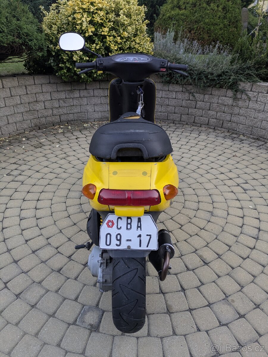Piaggio Typhoon (laděný, 70ccm) - 4