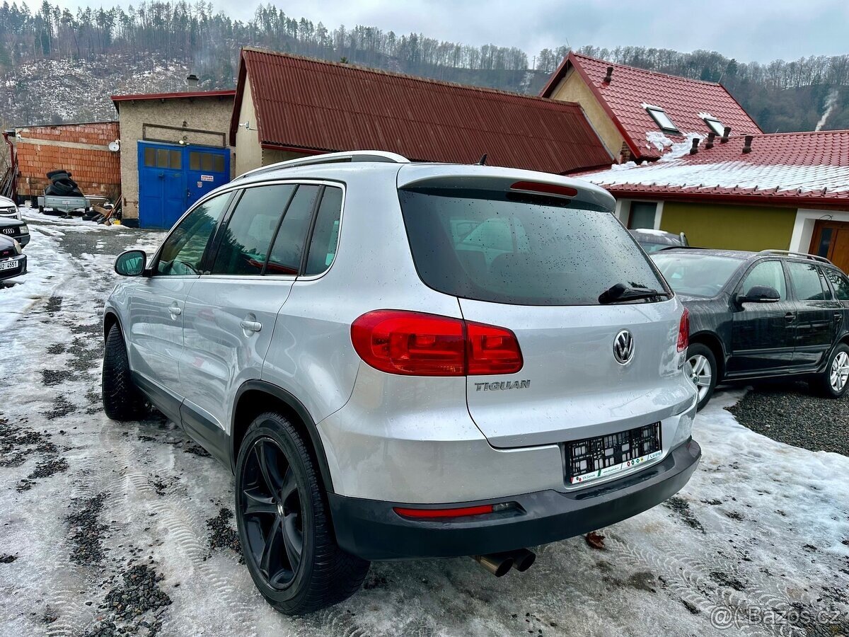 Vw Tiguan 1.4tsi 4motion Top stav - 4