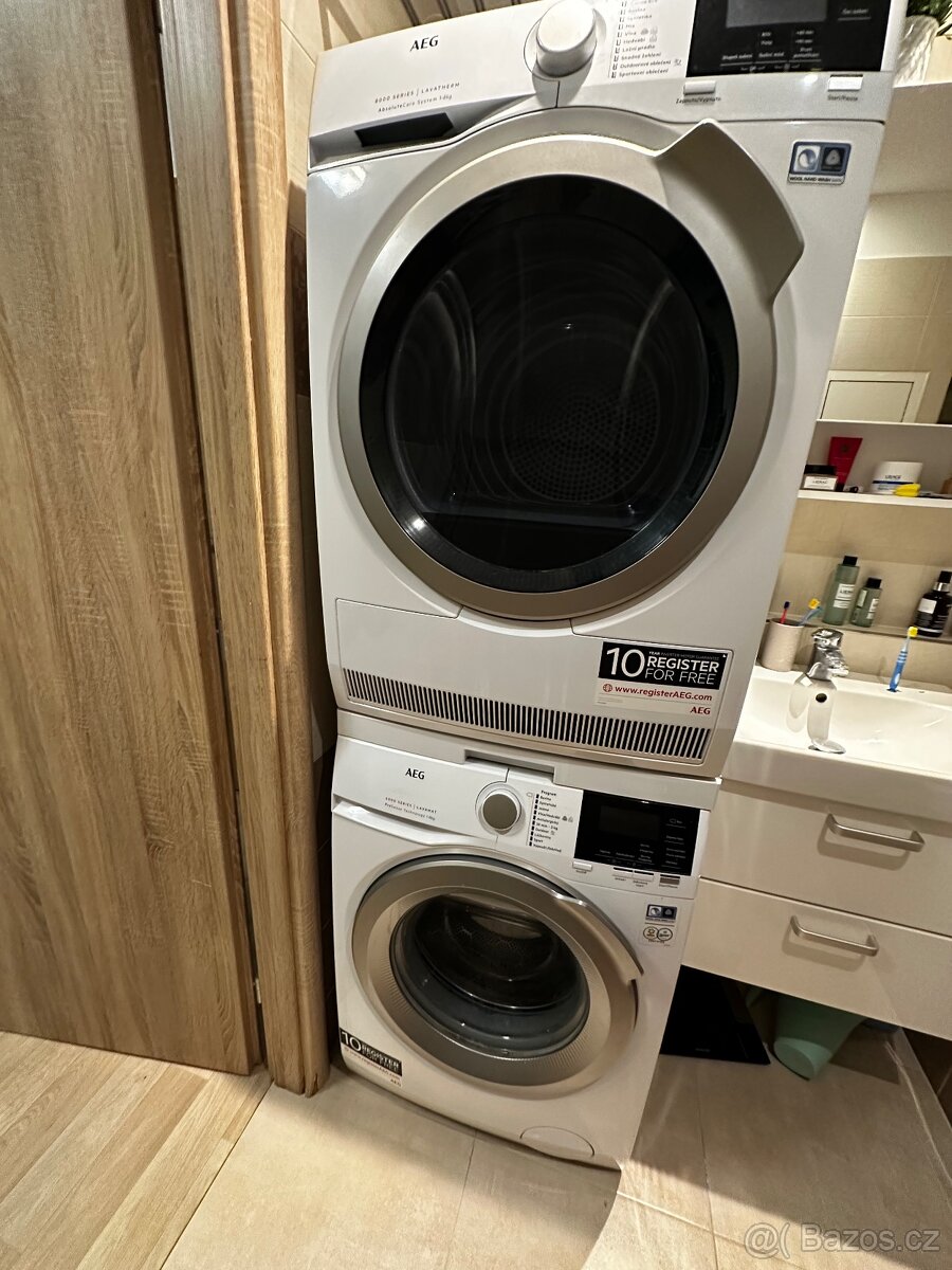 Set pračka a sušička AEG - 4