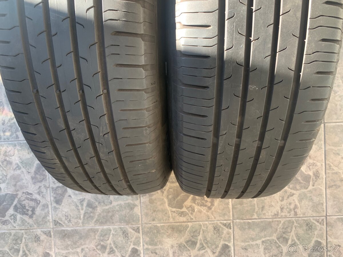 VW Passat 215/60/16 - 4