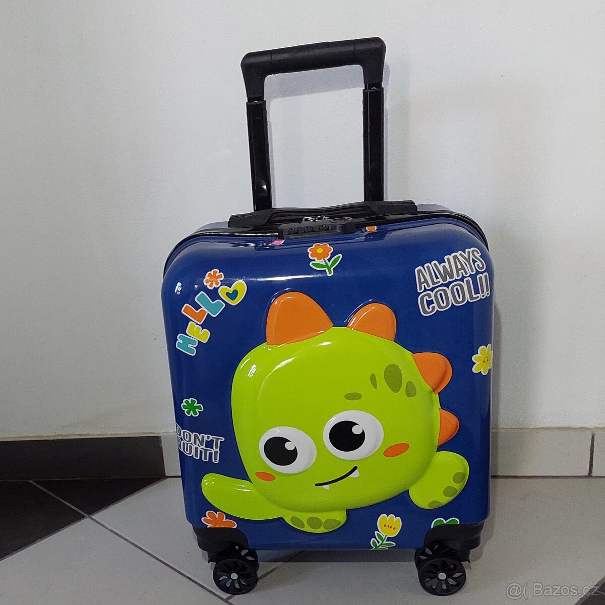 Dětský cestovní kufr, 4 otočná kolečka - nové - 4