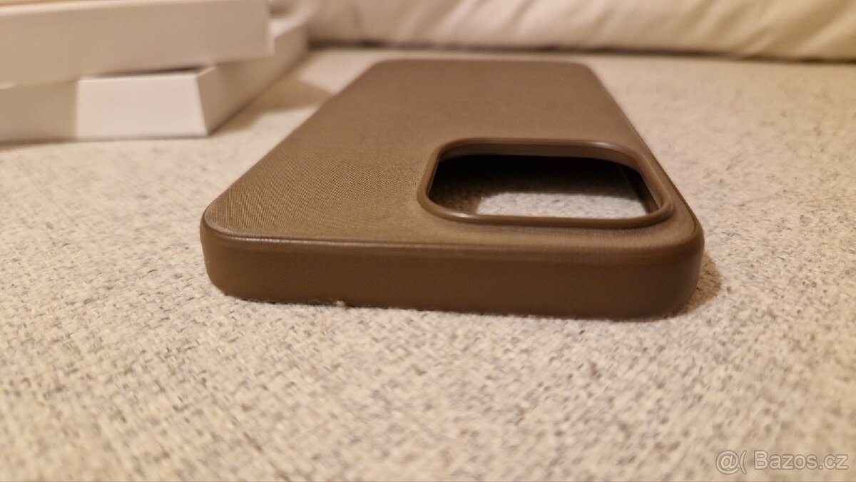 Kryty iPhone 15 Pro Max - 4