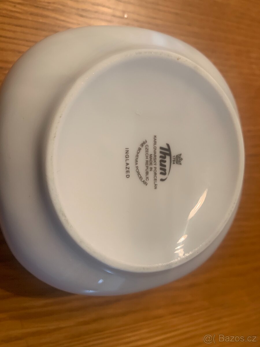 PORCELÁNOVÁ CUKŘENKA - THUN - krásná - 4