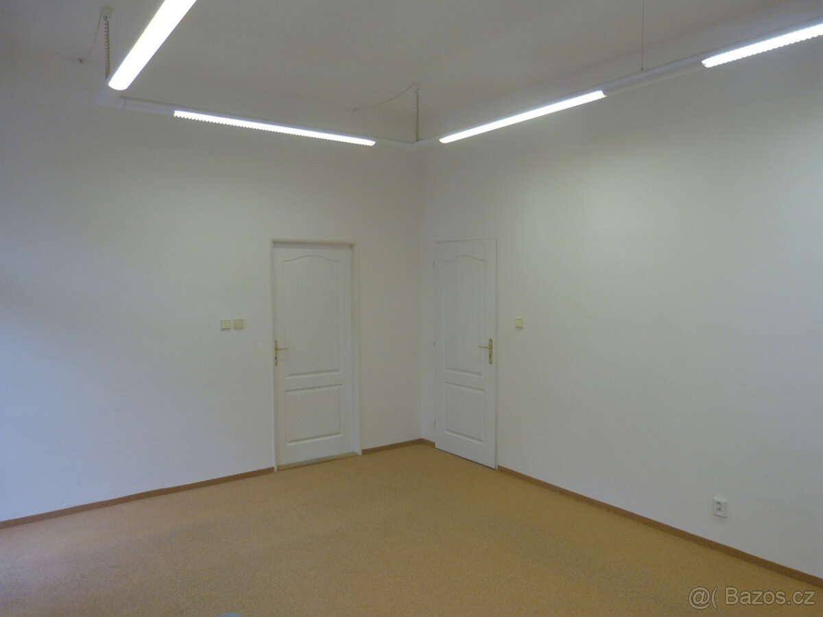 Na pronájem kancelář (21 m2)v Praze 5-M.Chuchli,Zbraslavská - 4