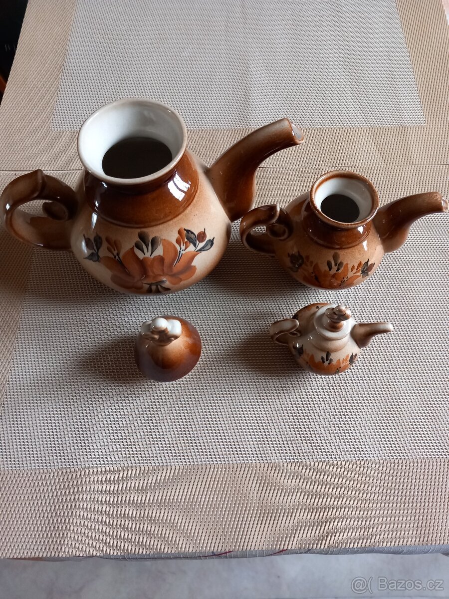dvě keramické konvičky - 4