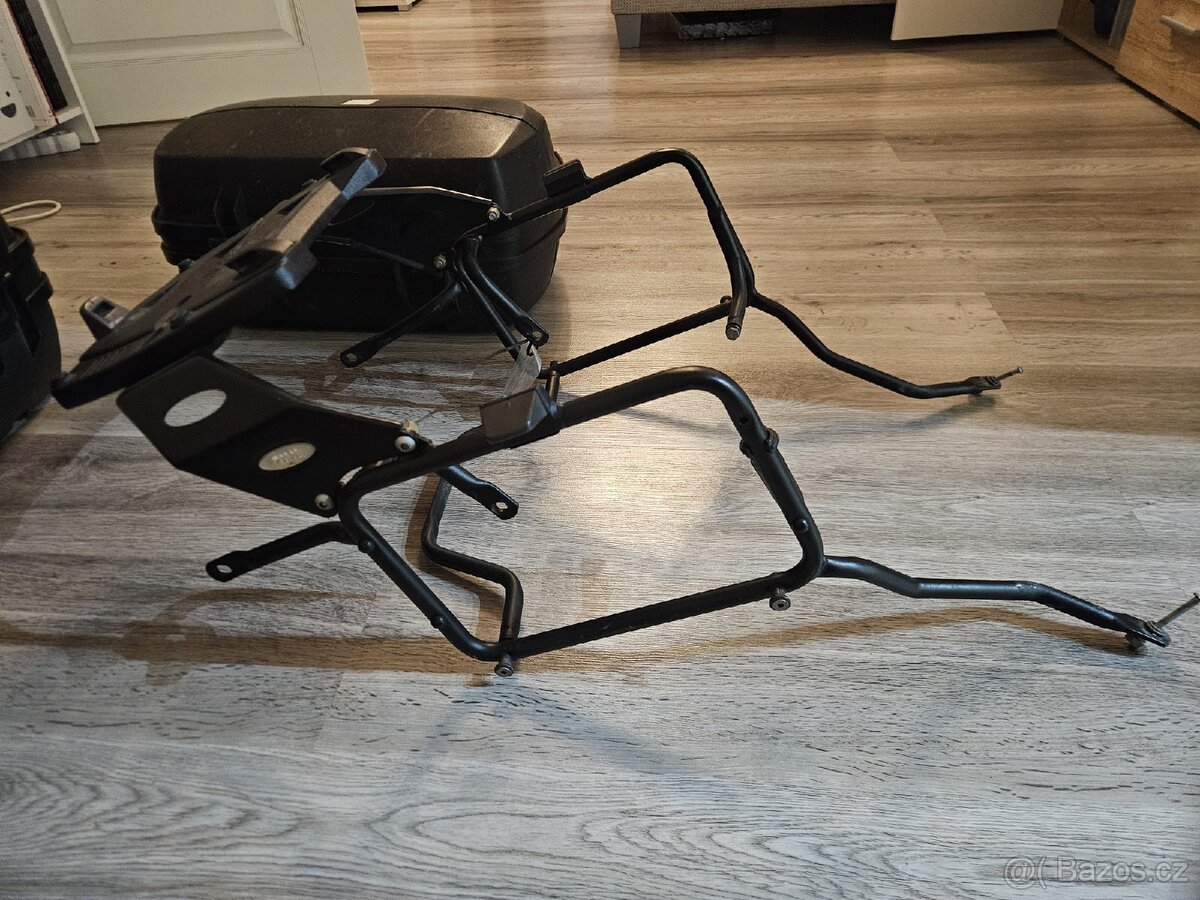 Kufry s plotnou Givi na Yamaha Tdm850 - 4