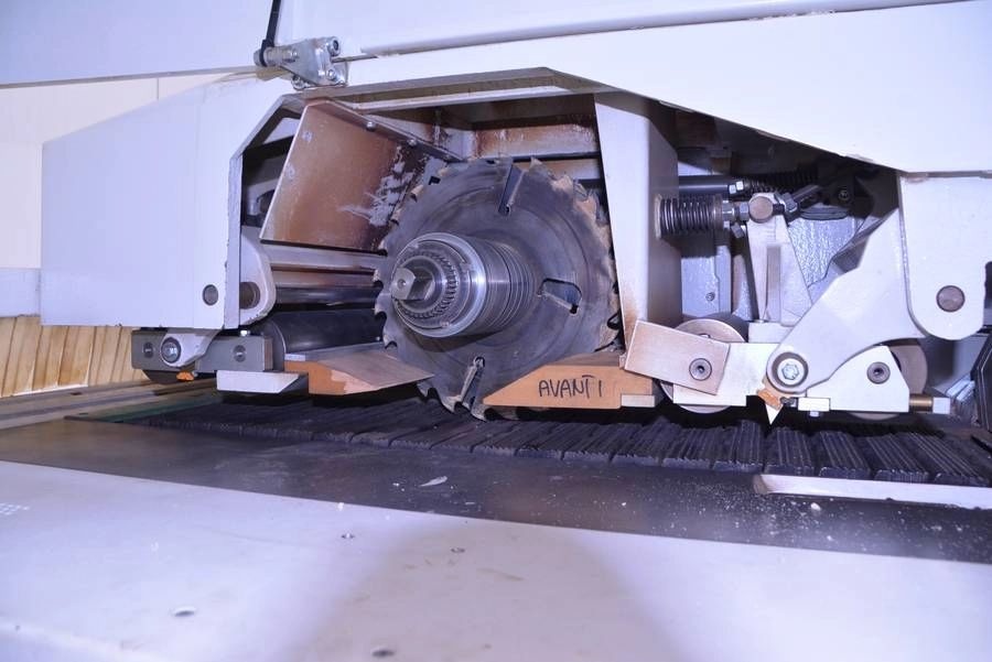 6290 – VÍCELISTÁ PILA SCM M3 - 4