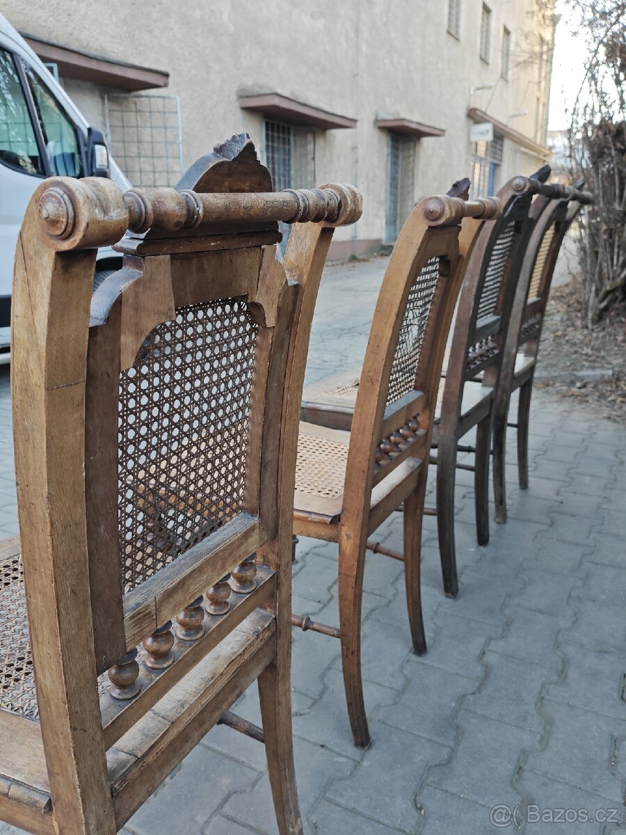 Historické židle - 4