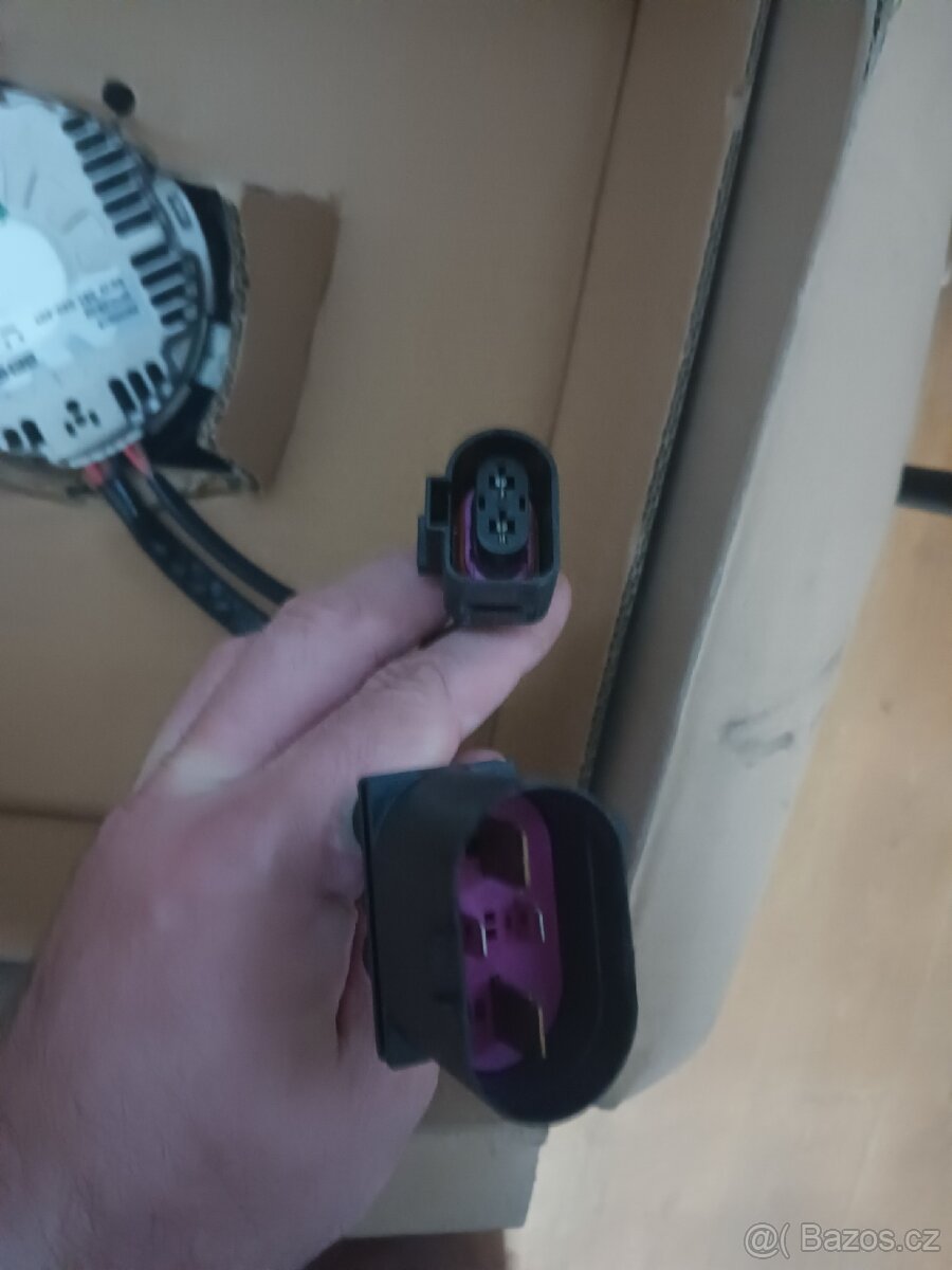 HE 8EW351040-401 - Motor a vrtule sahary chladiče HELLA
- 4