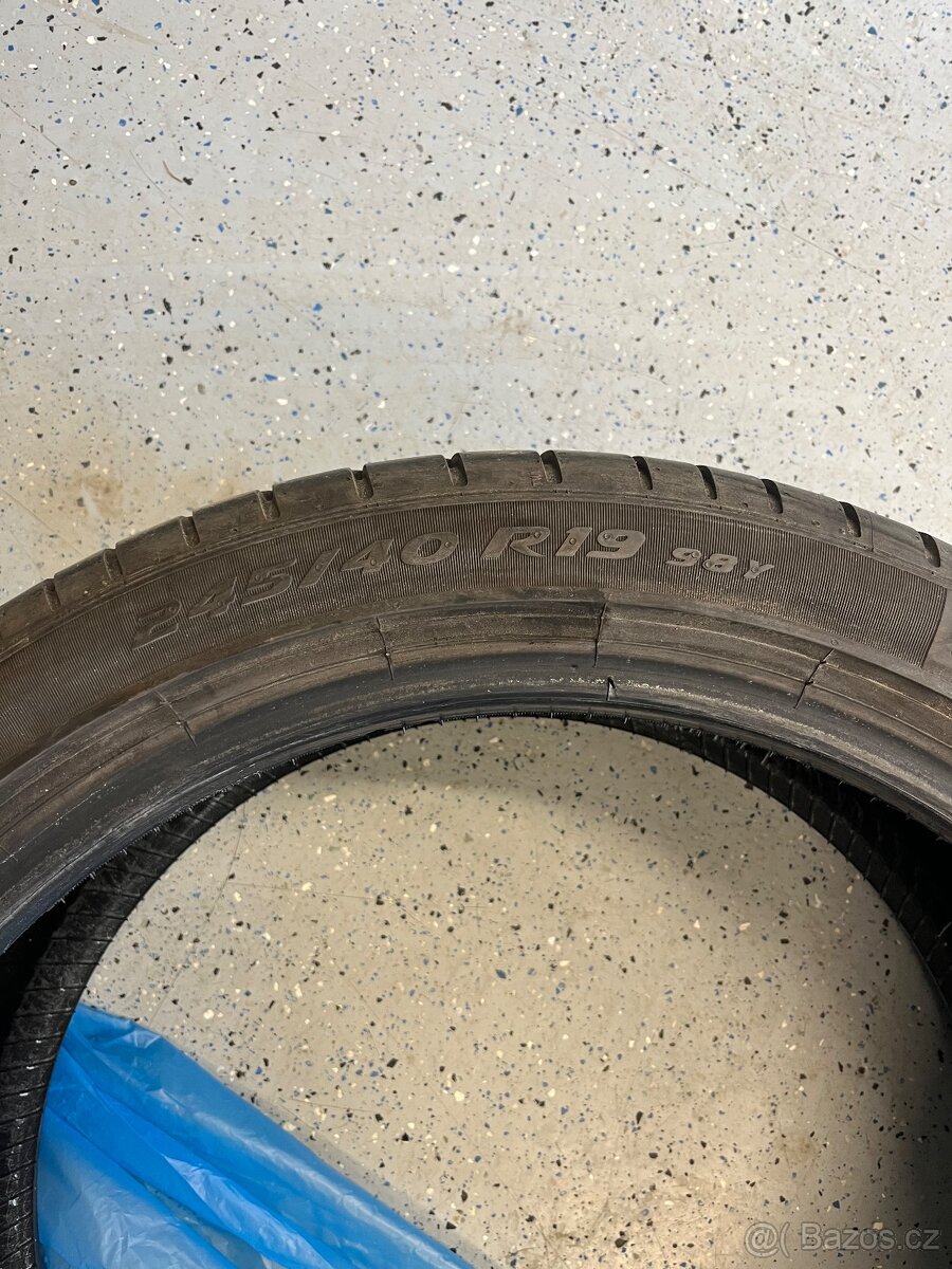 Pneu pro Bmw - 4
