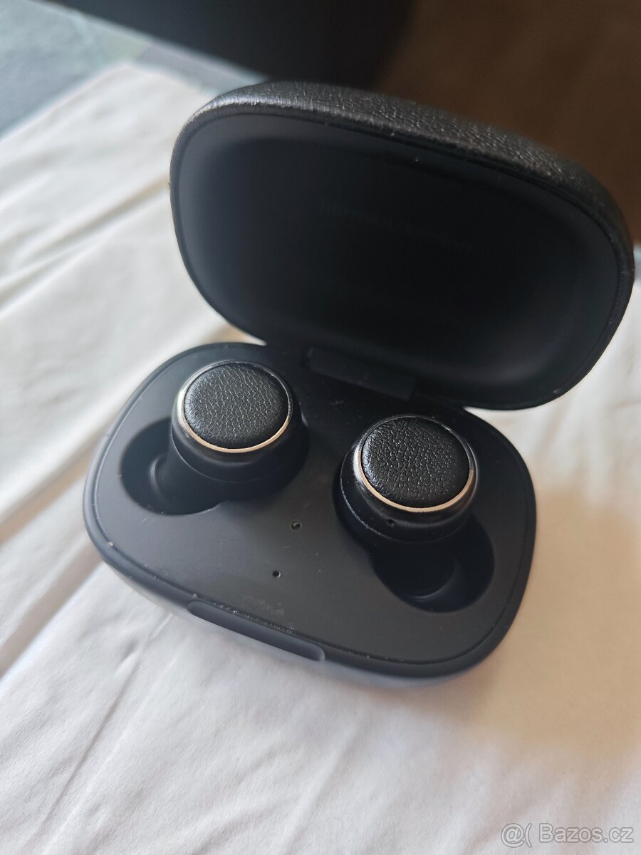 Prodám sluchátka Harman Kardon FLY TWS - 4