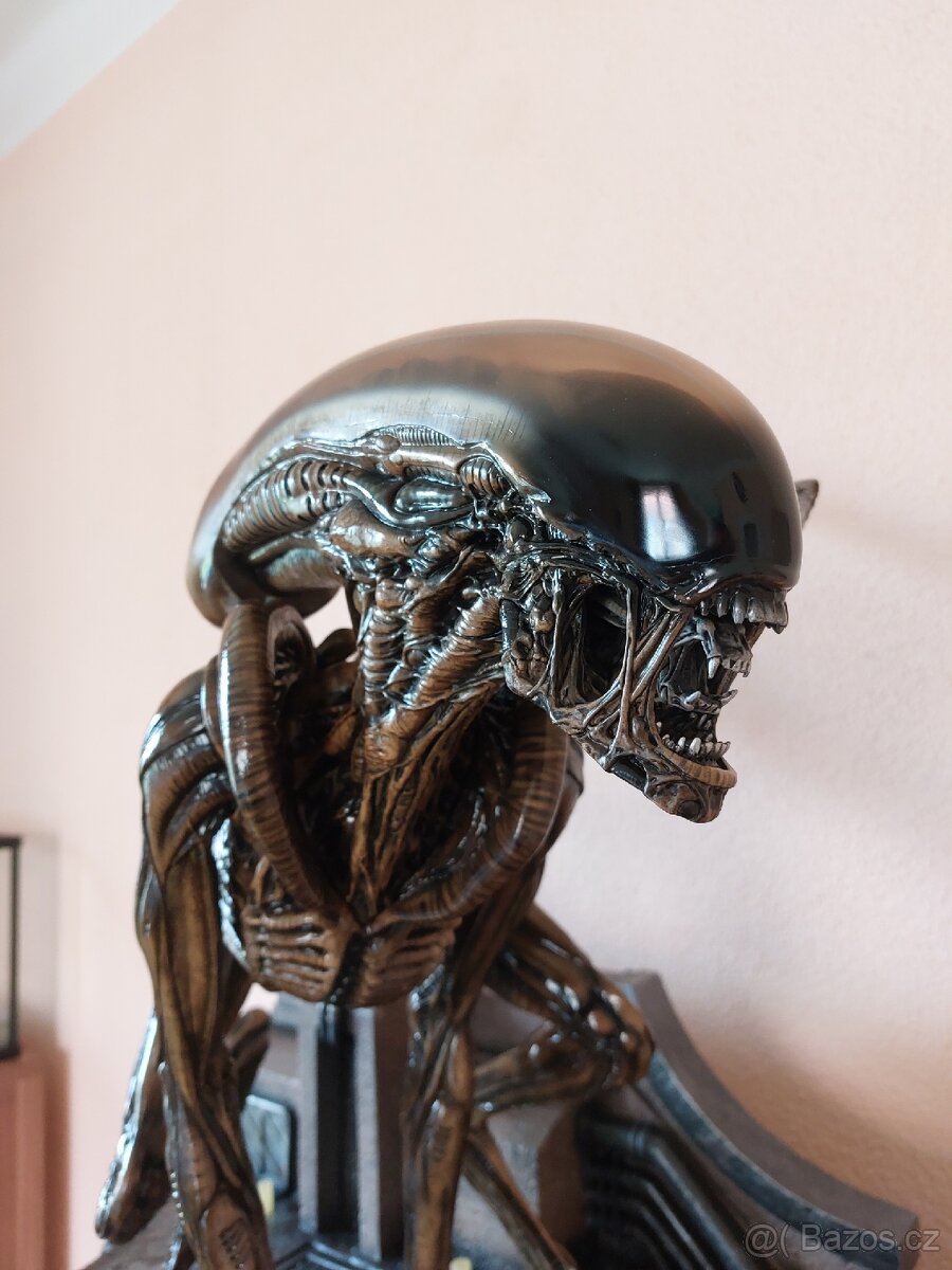 Dog Alien Prime 1 / Coolprops - 4