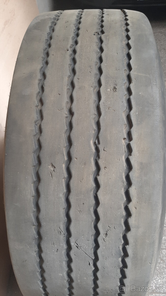 Pneu 385x65x22,5 160J - 4