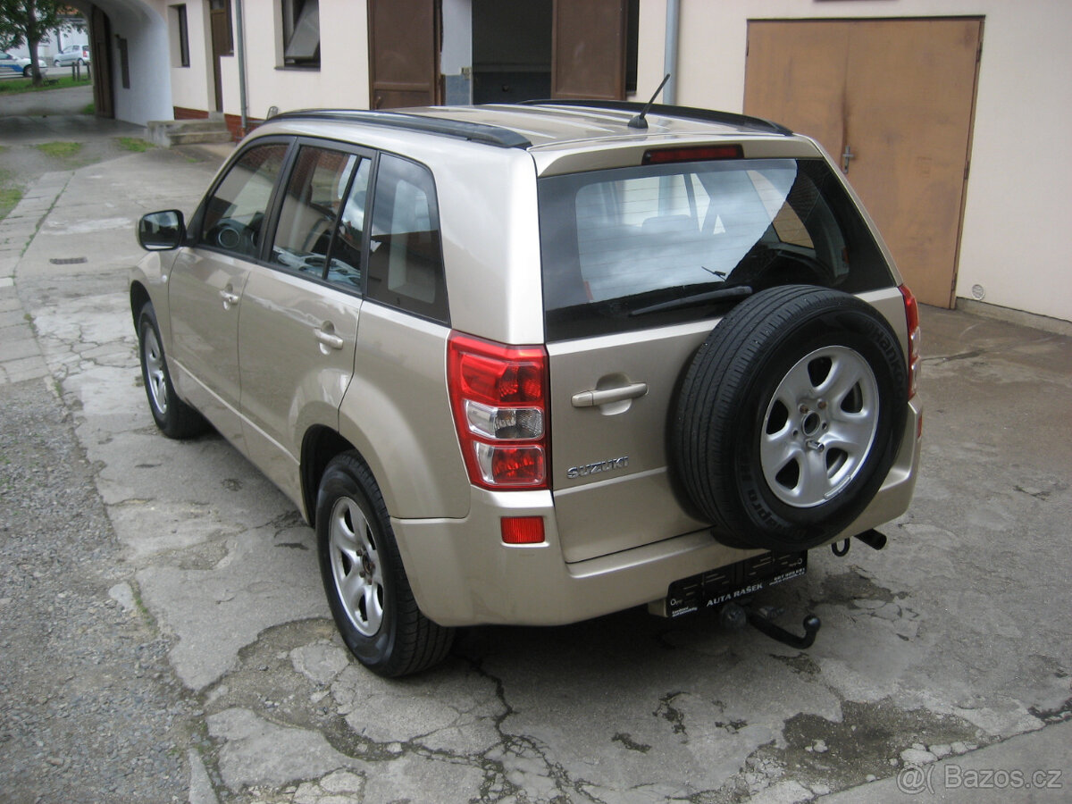 SUZUKI GRAND VITARA 2.0, 4x4, 2009 - 4
