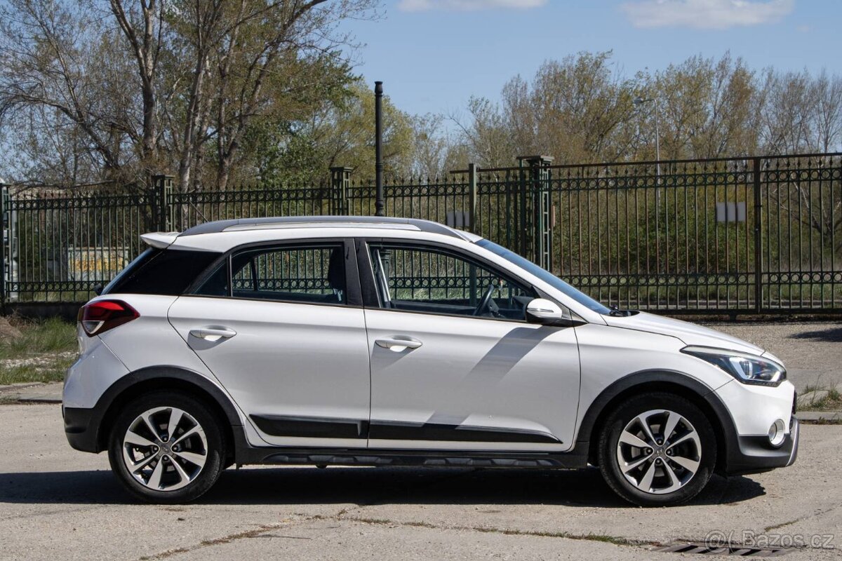 Hyundai i20 Active 1.4 CRDi Style - 4