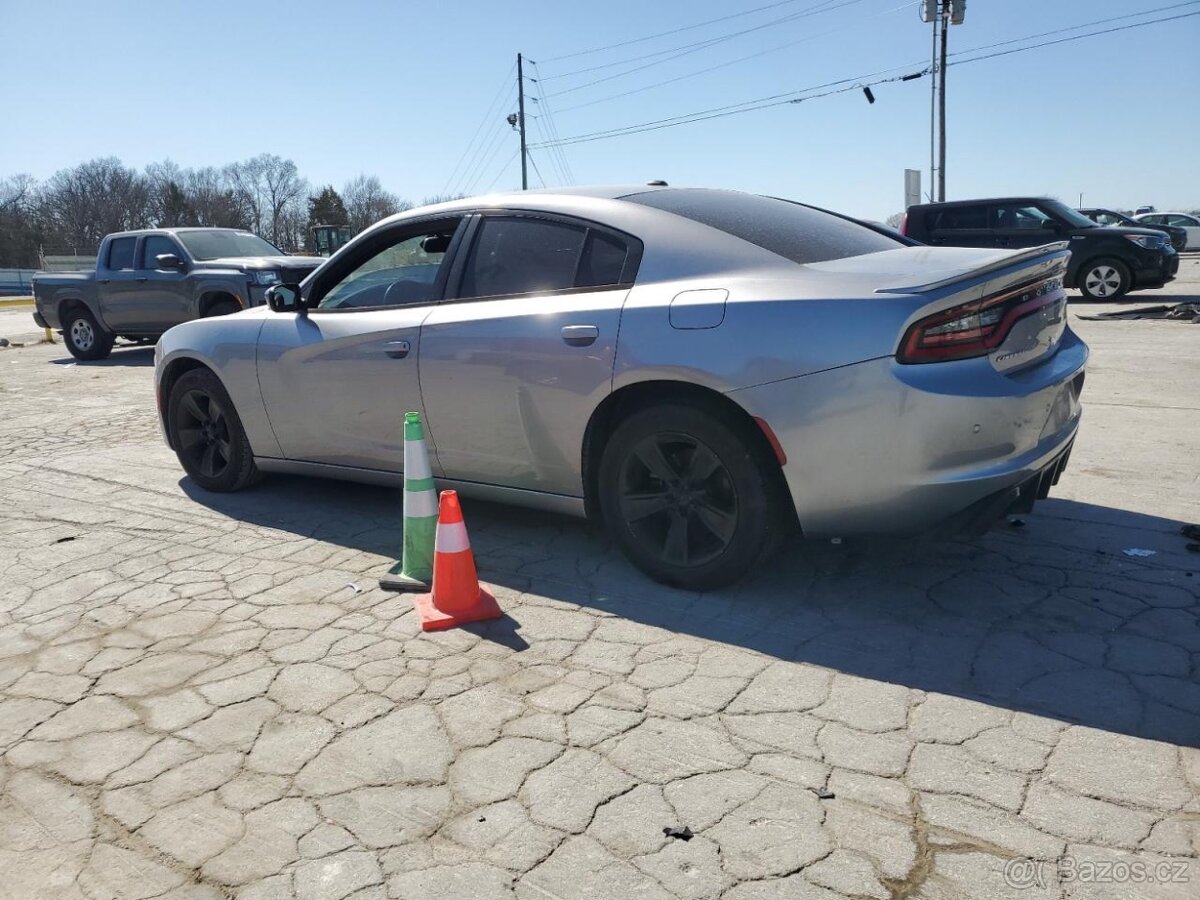 Dodge Charger 3.6 V6 - díly - 4