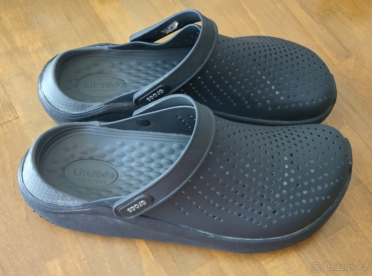 Crocs LiteRide Black/Grey - 4