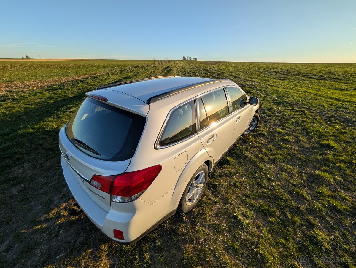 Subaru Outback 2.5, CVT - 4