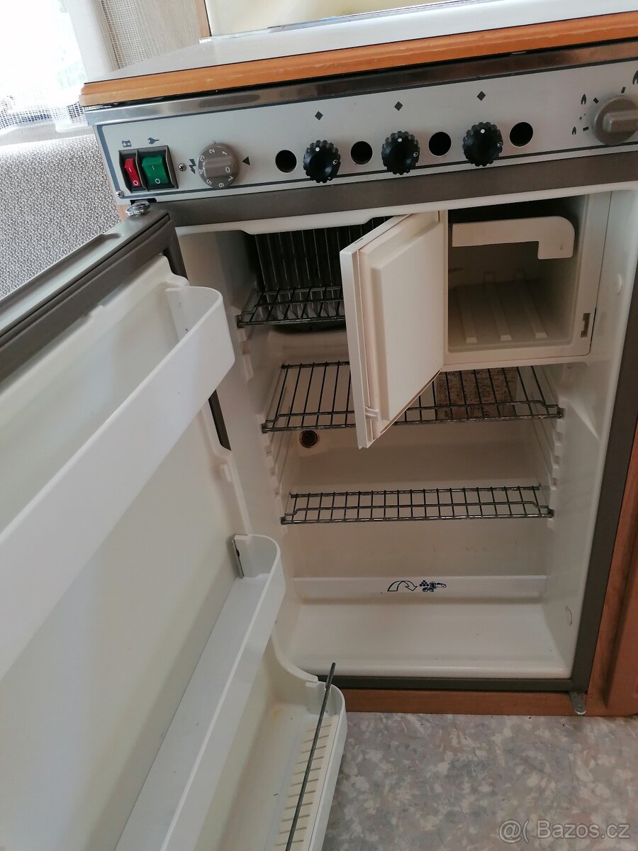 karavan chateau cantara 938 - 4