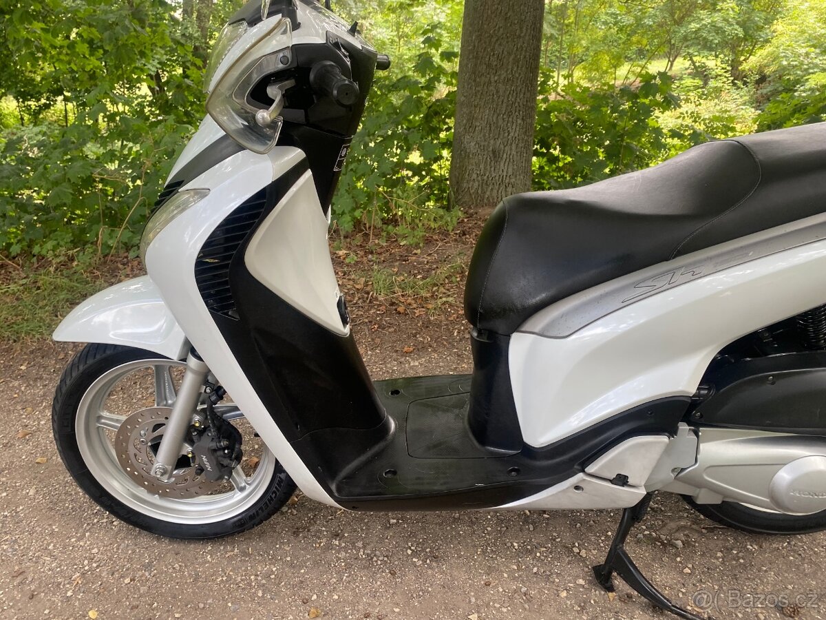 Honda SH (2013) - 4