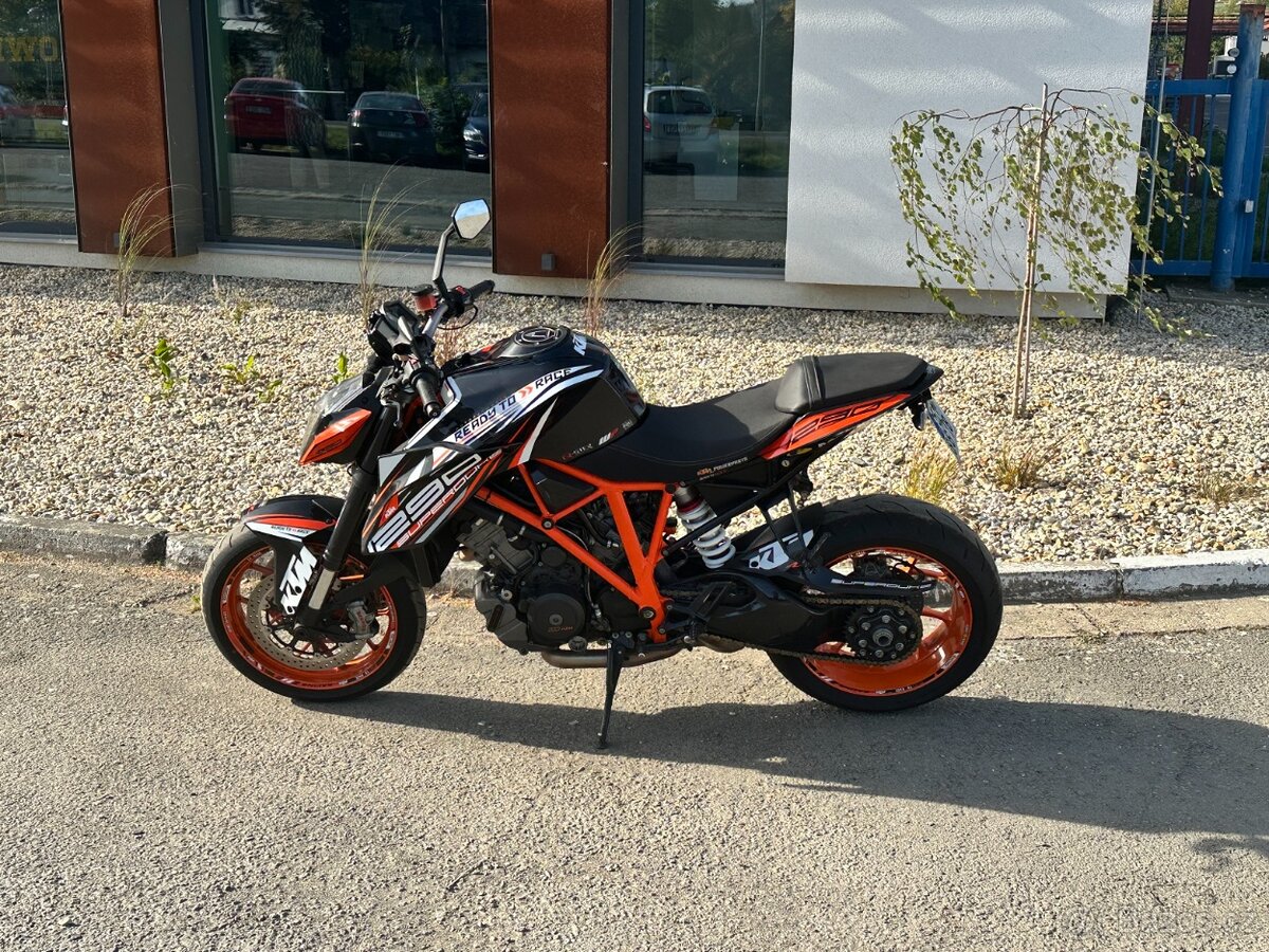 KTM 1290 - 4