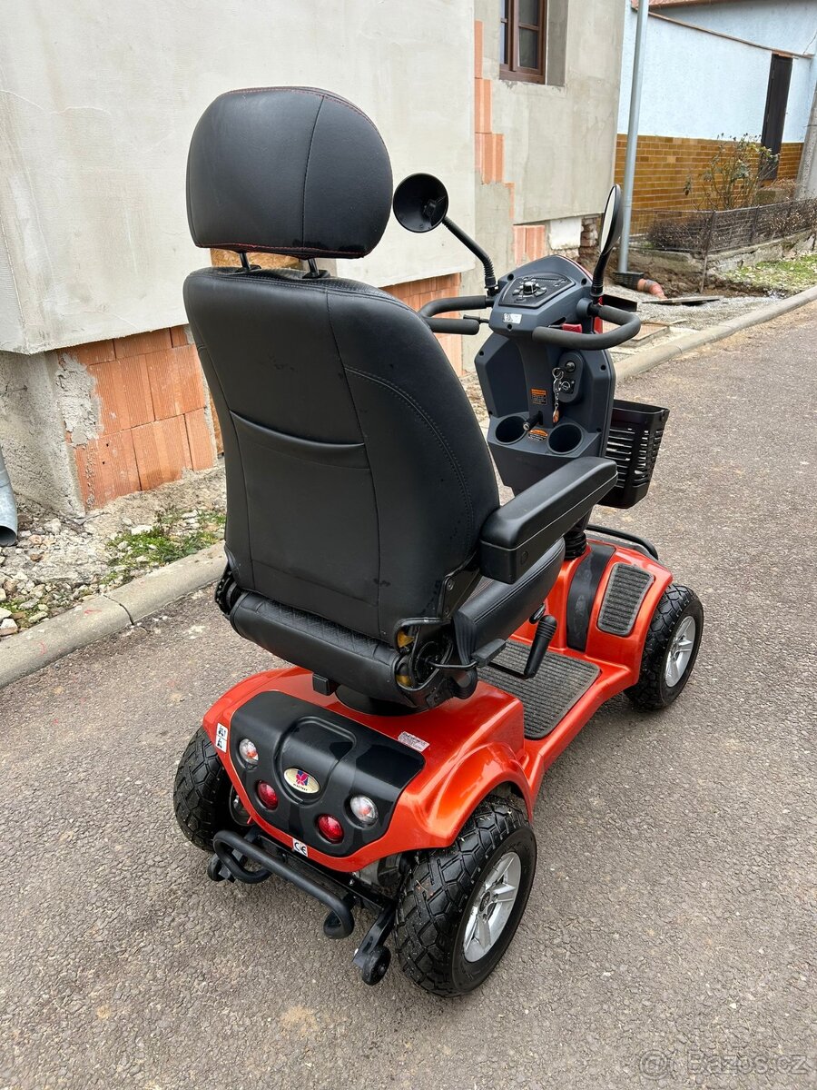 Elektrický invalidní vozík