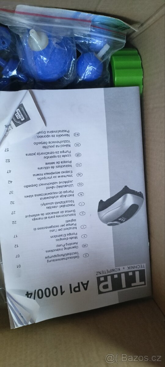 Kompresor pro akvárko na 900 l/h, a doplňky. - 4