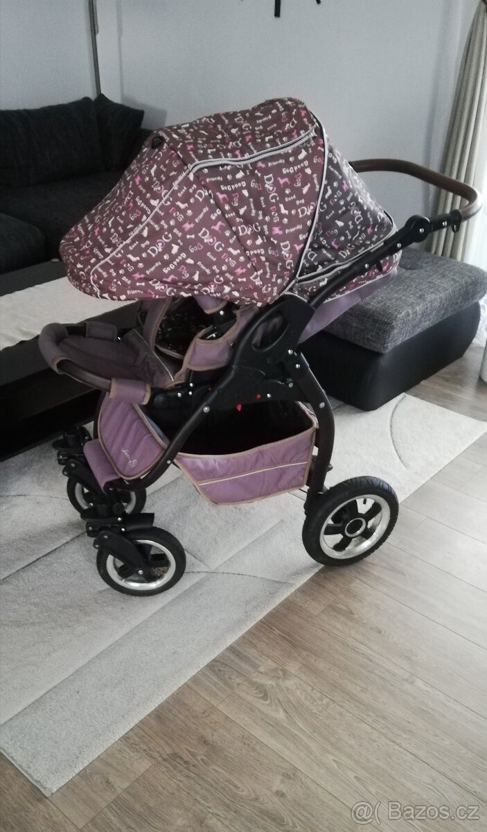 Kočárek s příslušenstvím - 4