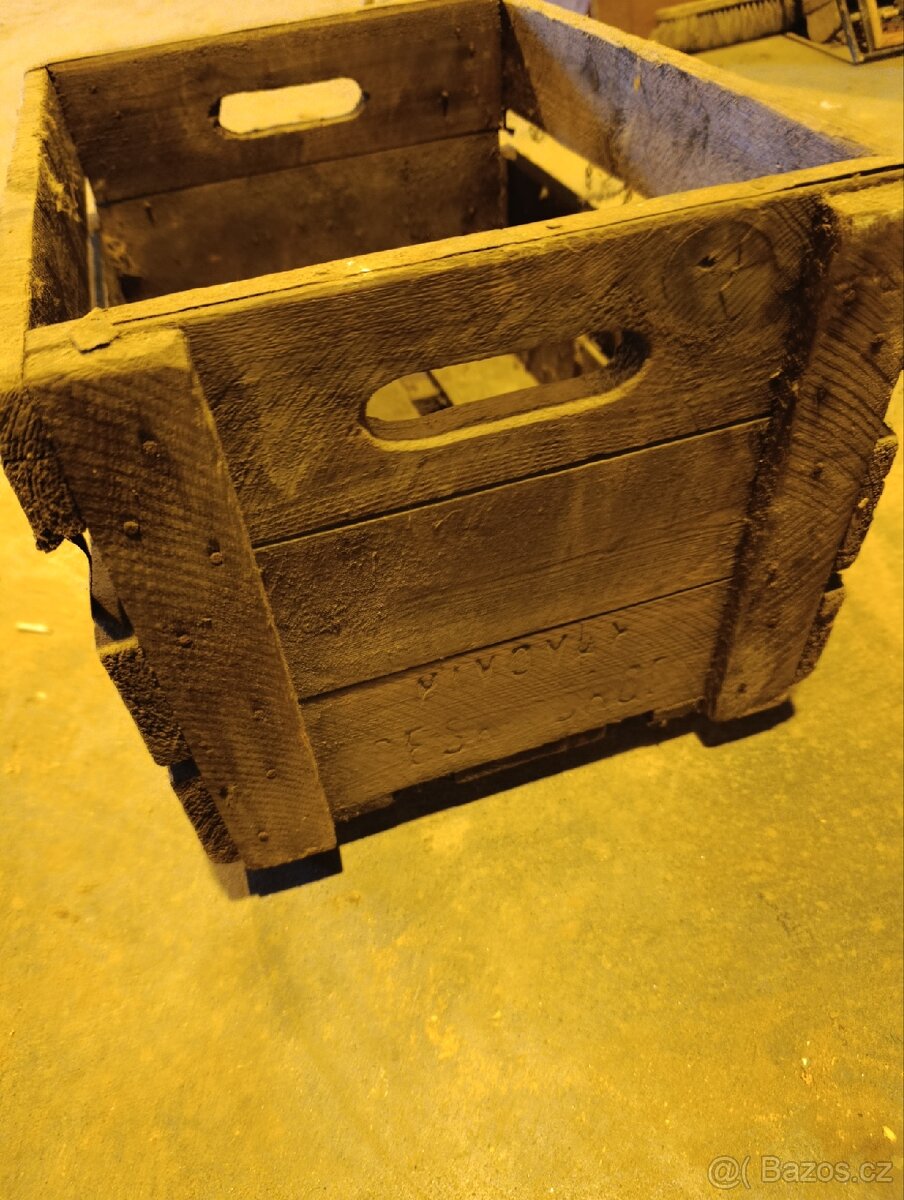 Stará pivni dřevěná přepravka - 4