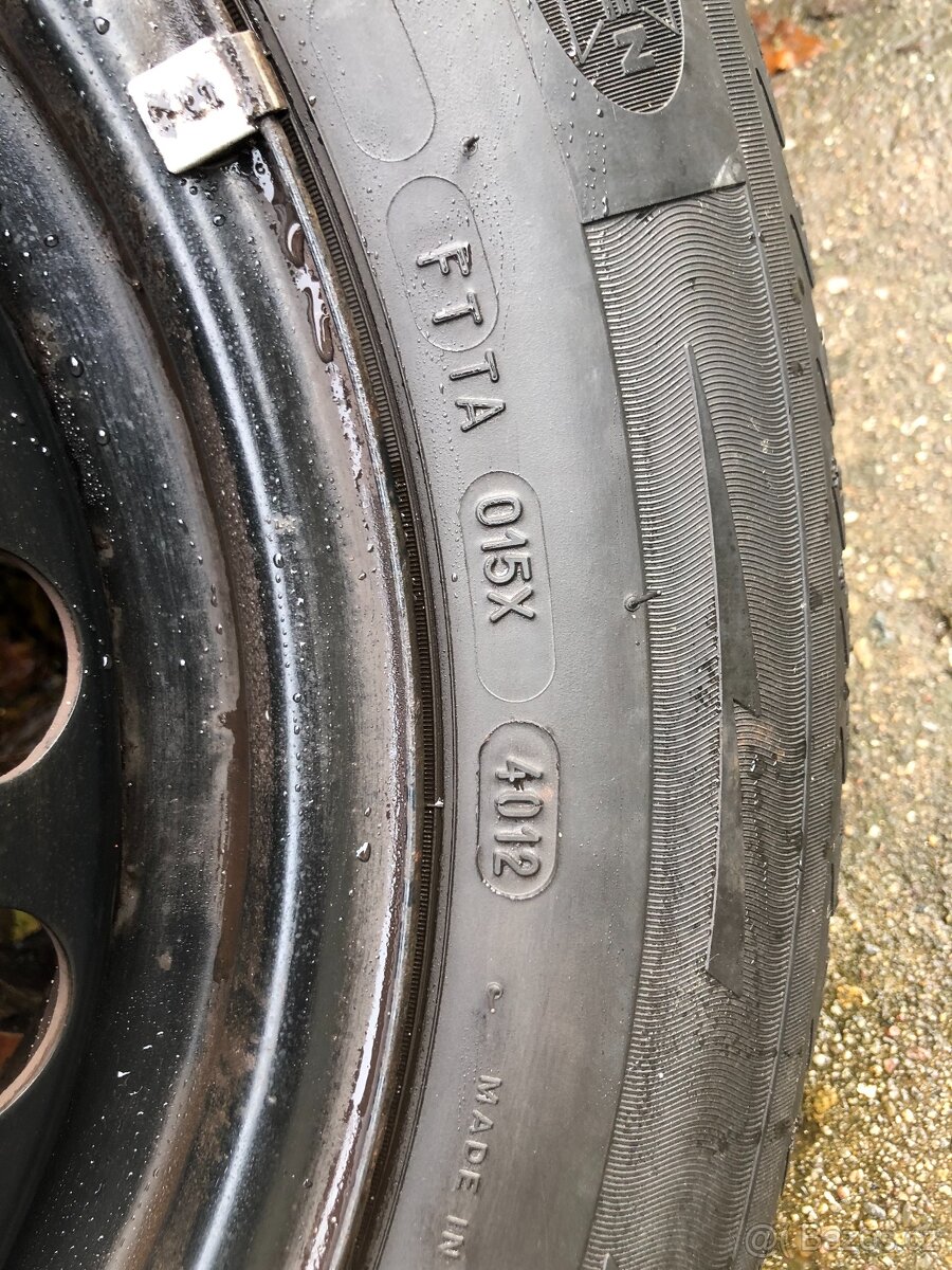 15 " plechové kola VW Caddy-VW Touran-Octavia II zimní pneu - 4