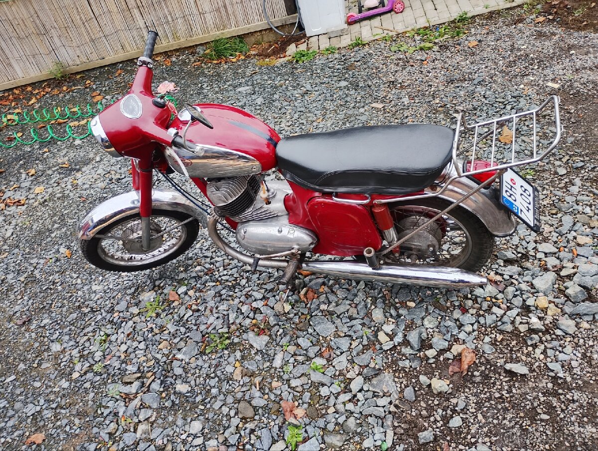 Jawa 350/360 - 4