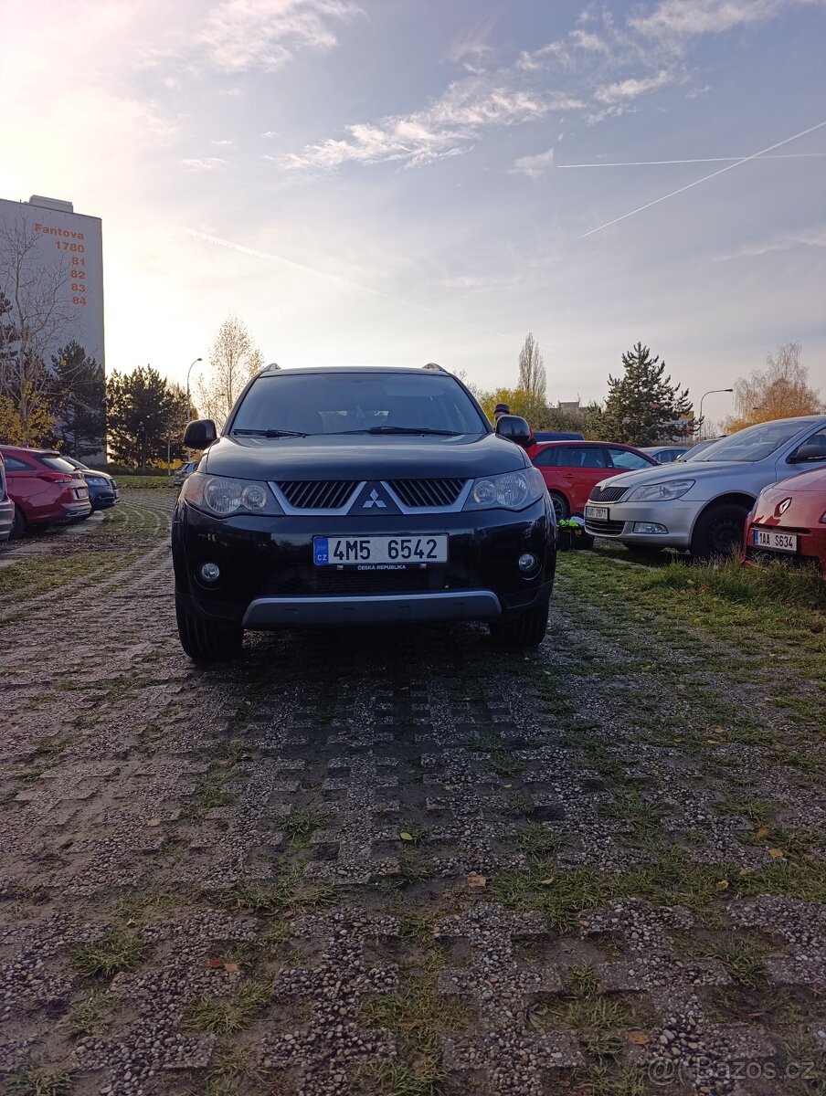 Prodám Mitsubishi Outlander 2.0 103 kw - 4