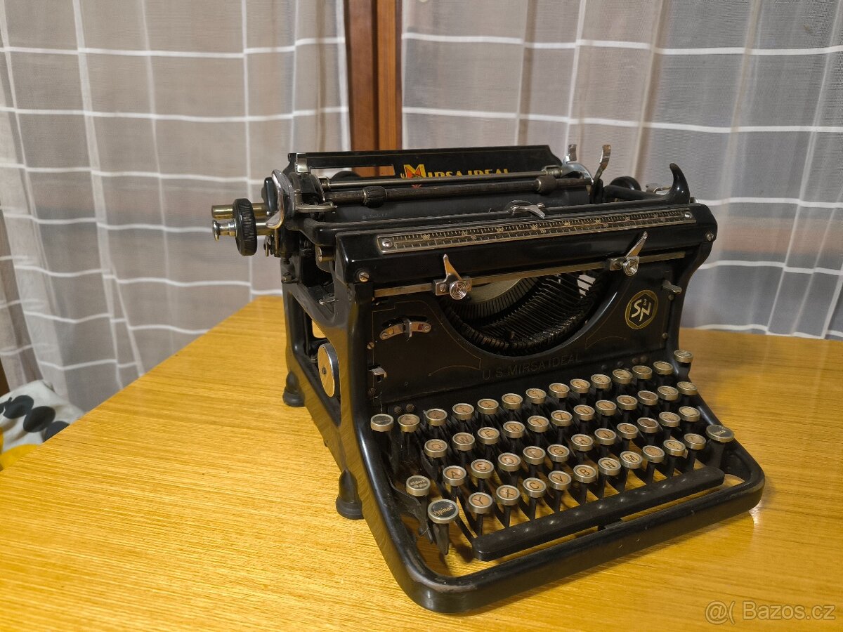 Psací stroj U.S. MIRSA IDEAL - 4