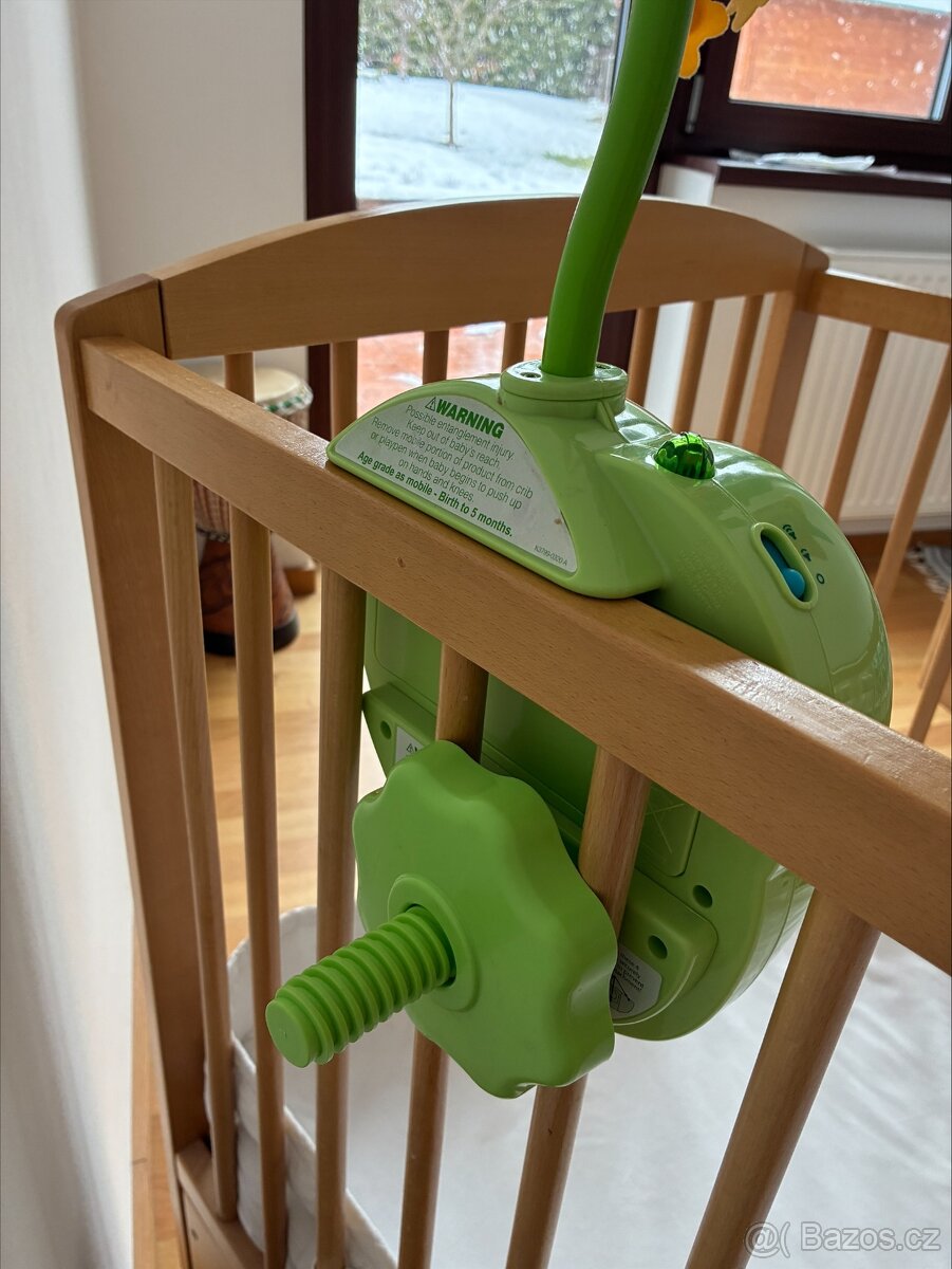 Kolototoč nad postýlku - 4