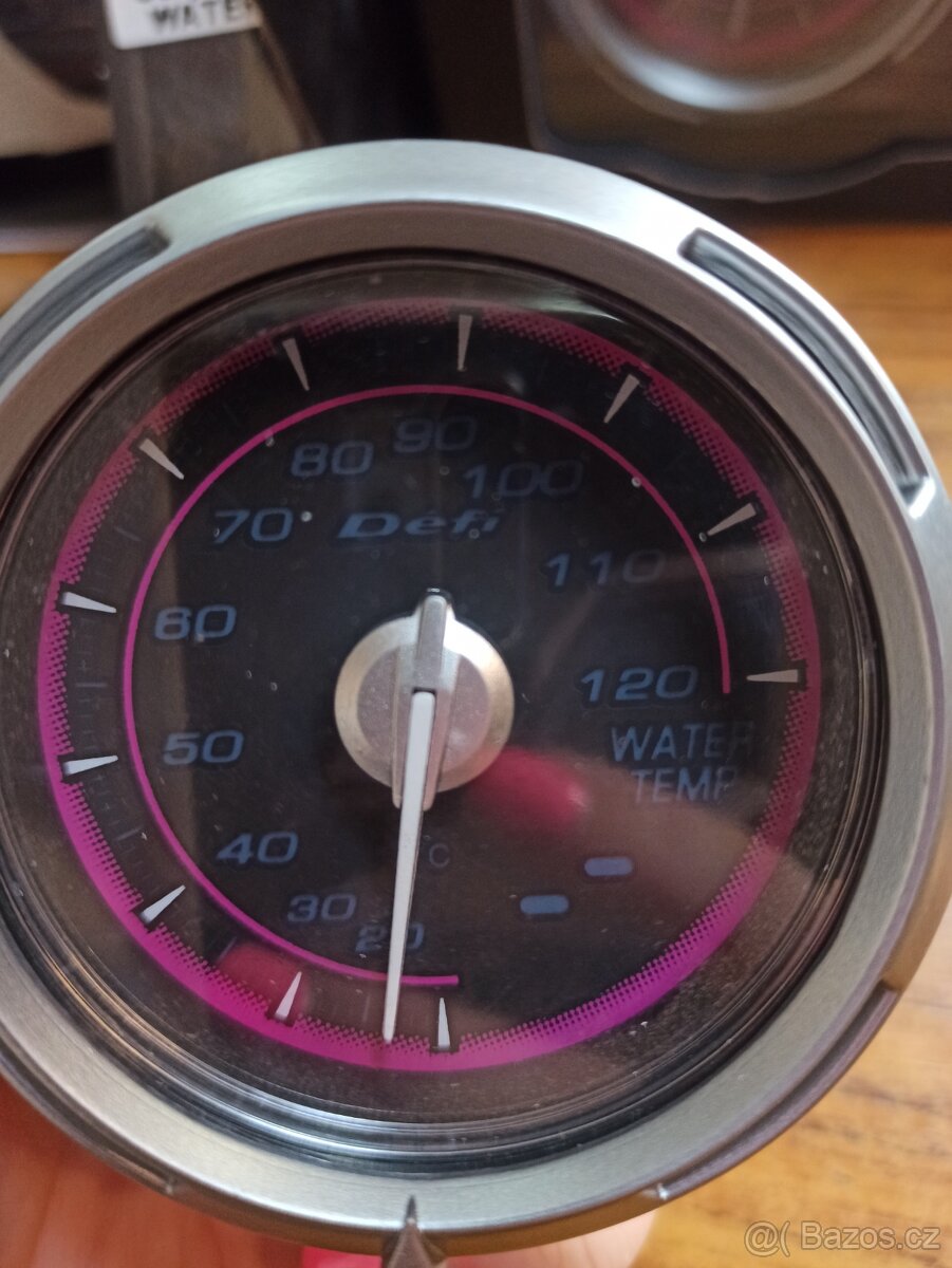 Přídavné budíky Defi - 4