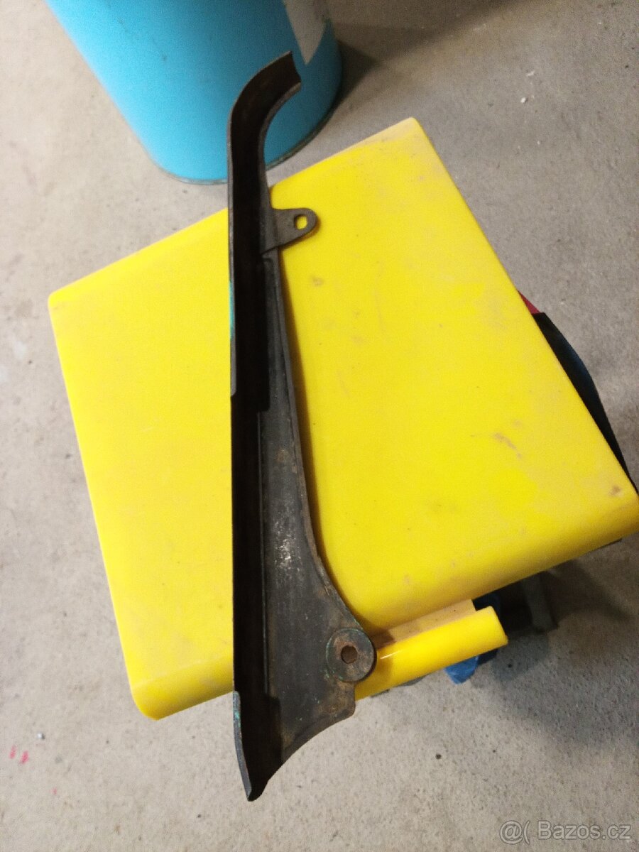 Stadion S22- kryt řetězu - 4