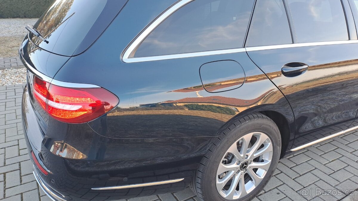 Mercedes Benz E200d - 4