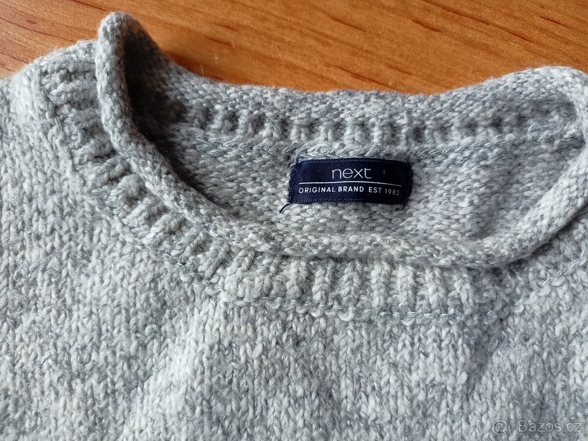 Prodám nádherný svetr zn.Next.Vel.110 - 4